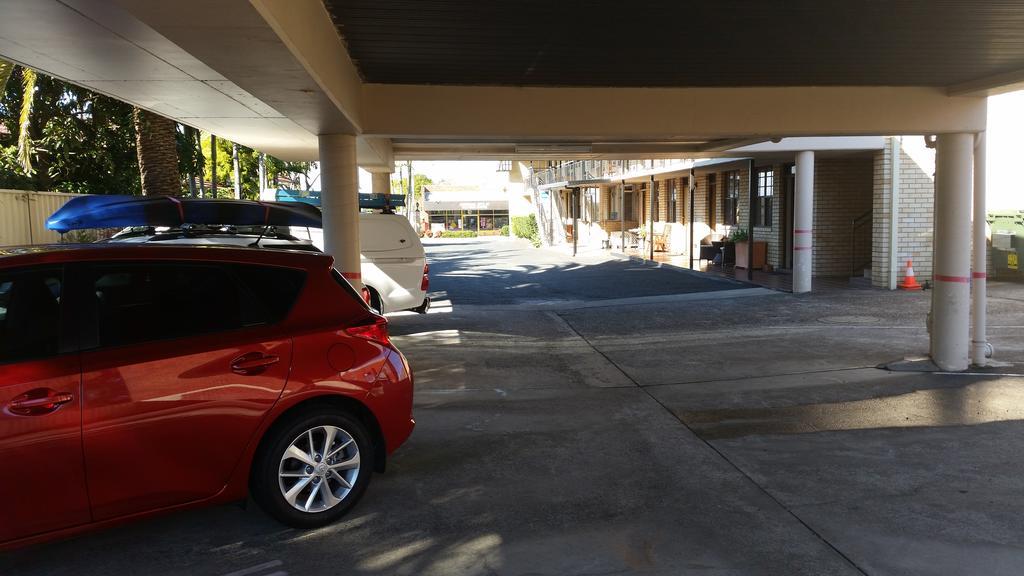 In Town Motor Inn Taree Buitenkant foto