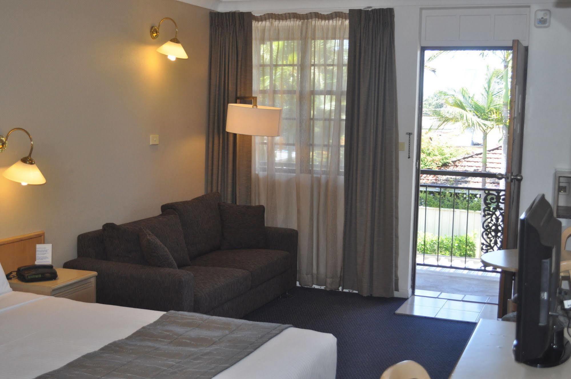 In Town Motor Inn Taree Buitenkant foto