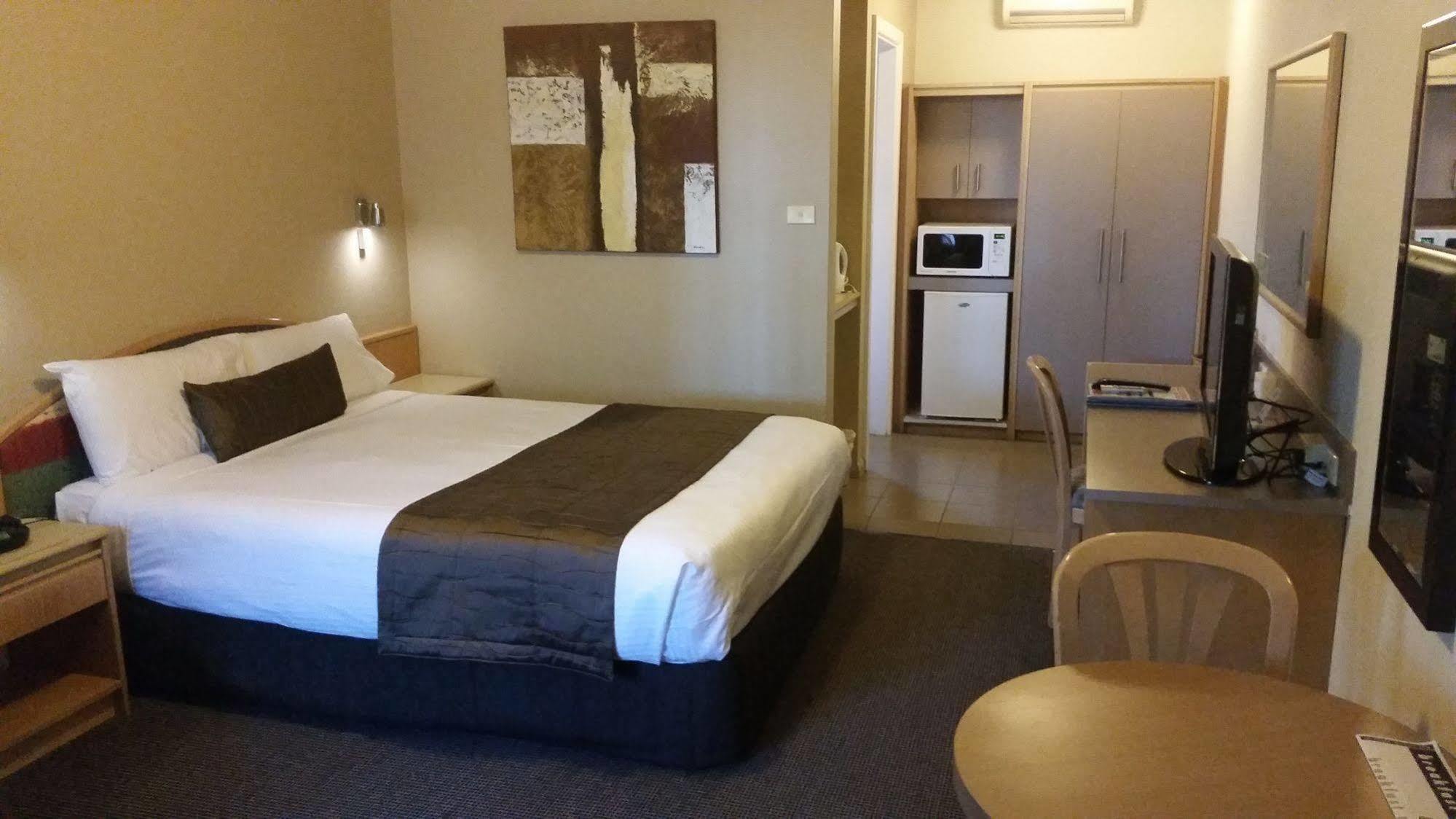 In Town Motor Inn Taree Buitenkant foto